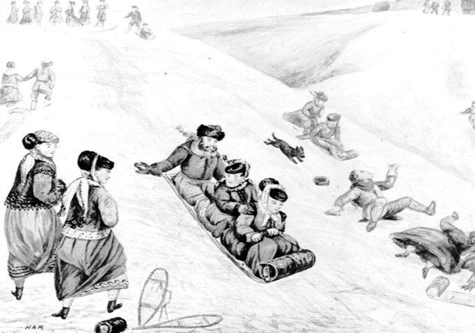 Photo d'archive d'une oeuvre en noir et blanc exposant de trois personnes en train de glisser sur une luge sur les plaines d'Abraham. Certains d'entre eux sont tombés au sol et d'autres marchent. On aperçoit aussi des raquettes et un chien en train de courir. Archival photo of a black-and-white artwork depicting three people sledding on the Plains of Abraham. Some have fallen to the ground, others are walking. Snowshoes and a running dog can also be seen.